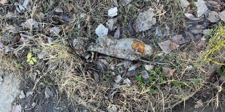 Poliția de Frontieră intervine la Tudora după descoperirea unui obuz de către un pescar