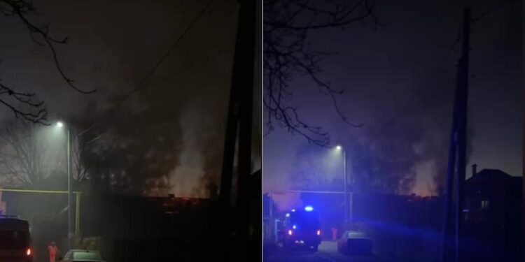 Flăcările au cuprins o casă în Bălți în ajunul Anului Nou
