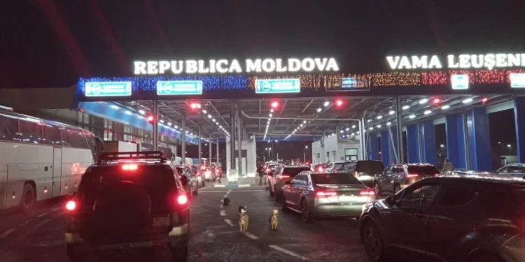 Trafic intens la PTF Leușeni: Poliția de Frontieră ia măsuri pentru fluidizarea circulației