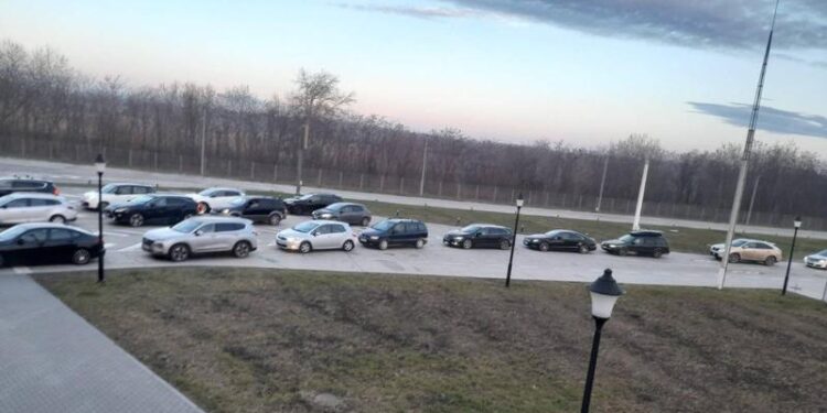 Trafic intens la graniță: Recomandări pentru cei care călătoresc prin PTF Leușeni și Sculeni