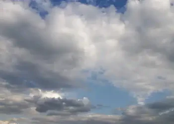 Prognoza meteo pentru 8 ianuarie în Moldova: vreme caldă cu înnorări