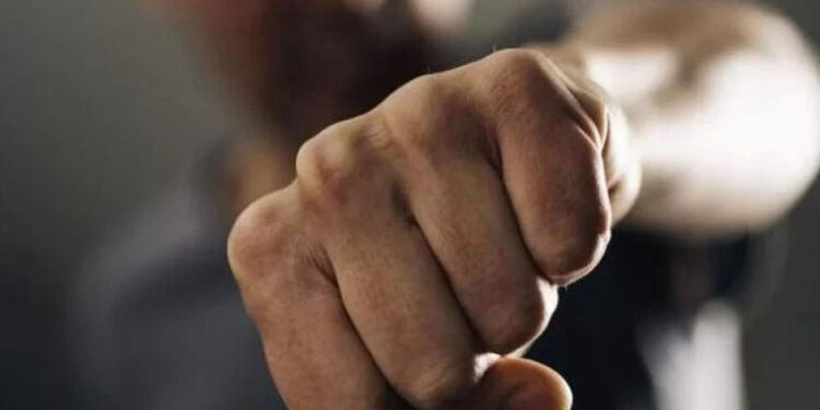 Moldovean cercetat în Italia pentru agresiune gravă asupra unui proprietar de bar