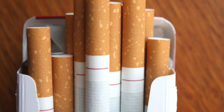 Țigările se scumpesc! 42,35 lei devine prețul de referință pentru un pachet în 2025