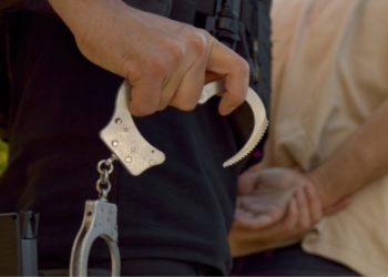 Patru elevi din Ucraina arestați pentru atac terorist soldat cu patru morți