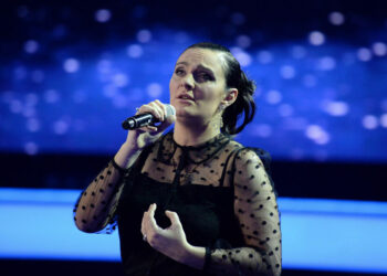 Tragedie la concertul Elenei Vaenga: O femeie de 71 de ani moare din cauza căldurii