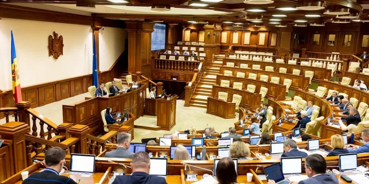 Promo-LEX atrage atenția asupra lipsei de transparență în procesul decizional al Parlamentului