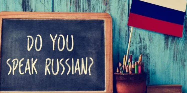 Limba rusă va fi predată în liceele militare din România. Propunerea, făcută de ministerul Educației și MApN