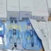 O străină și-a ticsit valiza cu produse cosmetologice nedeclarate
