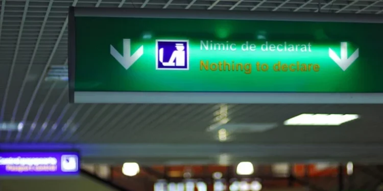 Un șofer a ales la Vamă „coridorul verde”, dar nu l-a trecut