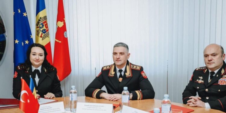 Corupție în IGC: Un tânăr a încercat să mituiască o angajată pentru testarea psihologică