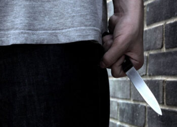 Conflict sângeros între frați în Briceni: Un bărbat a fost înjunghiat