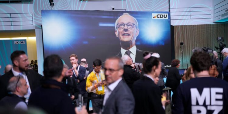 Friedrich Merz pregătește formarea unui guvern după victoria CDU-CSU
