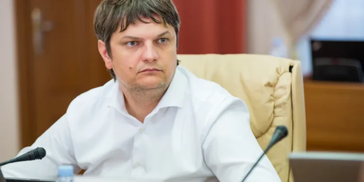Spînu câștigă pe canalele Gazprom? Cum se creează un nou imperiu media pe piața TV cu aceleași fețe vechi la conducere |VIDEO