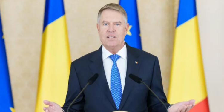 Klaus Iohannis demisionează din funcția de președinte al României înainte de votul Parlamentului, în mijlocul protestelor masive |VIDEO