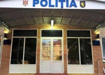 Un bărbat beat a atacat polițiștii cu un cuțit, fiind reținut în Nisporeni
