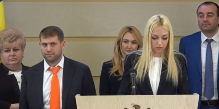 Partidele de opoziție depășesc PAS-ul în noul Parlament, conform unui sondaj recent |VIDEO
