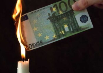 UE promite, dar ar putea să nu ofere. România riscă să rămână fără 10 miliarde de euro din fondurile europene |VIDEO