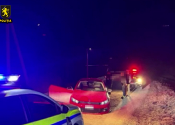 „Opriți automobilul pe dreaptal!” Doi șoferi beți criță, prinși goning prin Strășeni: Unul dintre conducători, reținut pentru 72 de ore