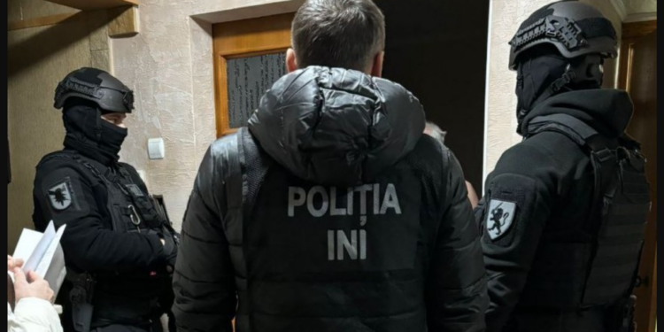 Bărbat din Chișinău reținut pentru trafic de minori și exploatarea sexuală a adolescentelor