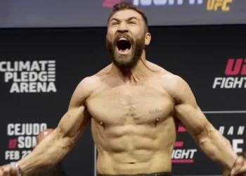 „Hulk de Moldova” câștigă la UFC Seattle prin arm triangle choke într-o victorie impresionantă
