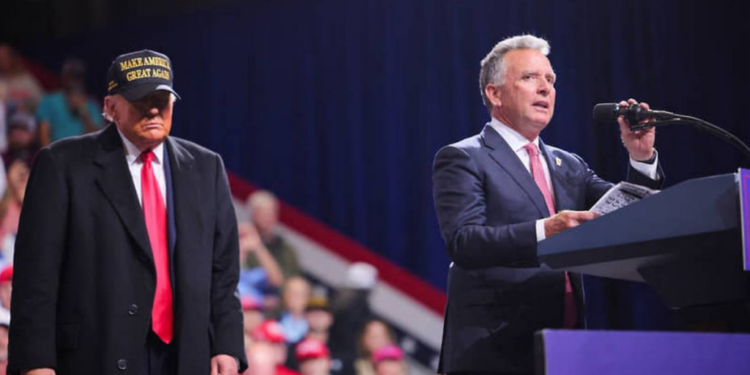 Avionul Gulfstream G650ER al consilierului lui Trump a aterizat la Moscova