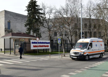 Operație neurochirurgicală de succes la Chișinău: Tumoră eliminată din craniu
