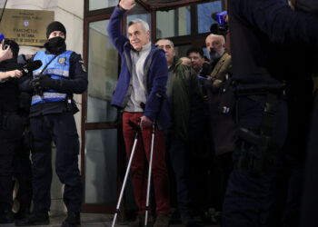 Călin Georgescu pus sub control judiciar pentru 60 de zile după audierile de la Parchetul General; susținătorii cer să-l susțină în continuare pentru candidatură