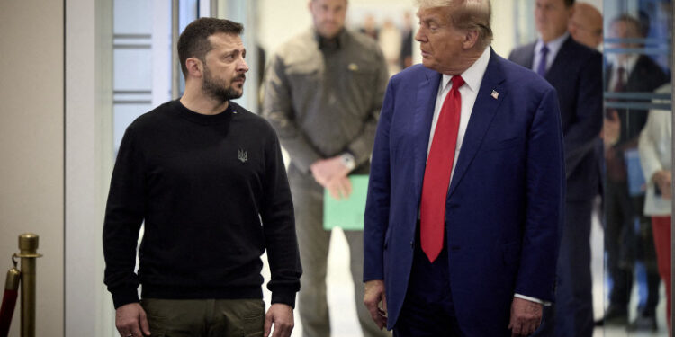 Trump îl amenință și îl face „dictator” pe Zelenski: „Ar trebui să se miște repede, altfel rămâne fără țară”