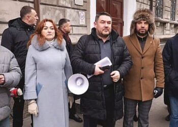 Partidul „Șansă” riscă dizolvare: Alexei Lungu respinge acuzațiile și a organizat protest în fața CEC