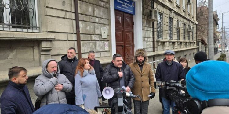 Partidul „Șansă” condamnă încercările PAS de a interzice formațiunea politică: „CEC este un simbol al crimei politice și al dezmățului electoral”