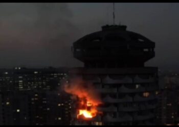 Incendiu devastator într-un bloc din Chișinău: Două victime și mai multe persoane evacuate |VIDEO