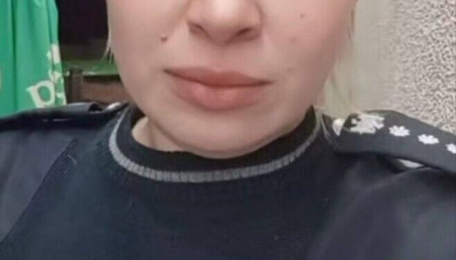 Poliția Republicii Moldova: Femeie identificată pentru uzurparea calităților oficiale, după ce a folosit ilegal uniforma de polițistă