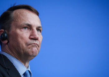 Țările europene nu vor crea o armată unită, spune ministrul polonez de externe. „Să fim atenți cu acest termen”