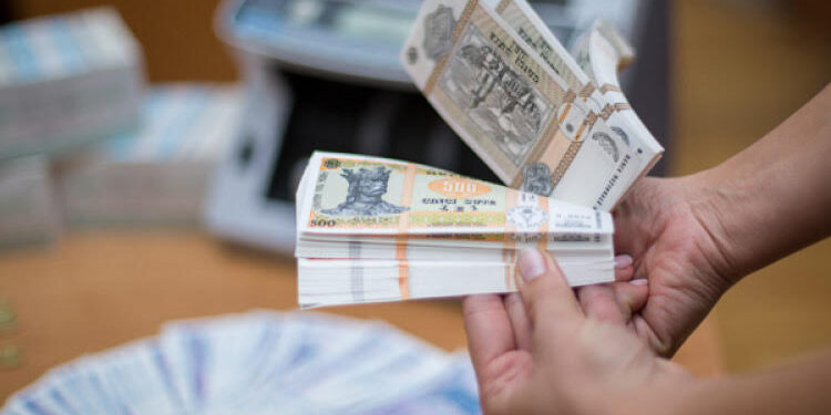 Noua lege privind plățile în numerar în Moldova intră în vigoare pe 1 aprilie 2025