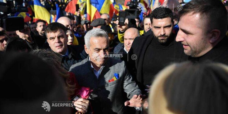 Protest AUR/Călin Georgescu: Ciocoii vechi și noi vor să îmi blocheze din nou candidatura