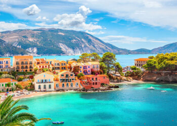 Vacanțele pe litoralurile din Turcia și Grecia, mai scumpe cu 20%, dar la mare căutare