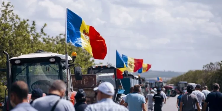 Angajații Căilor Ferate de la nord vor suspenda activitatea din 10 martie până la achitarea salariilor restante