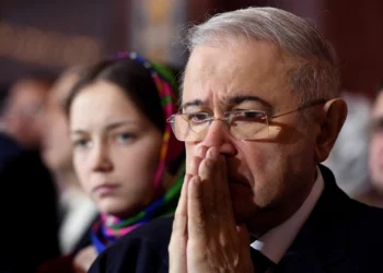 Umoristul rus, Evgheni Petrosian, a fost internat