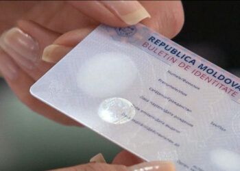 Cărțile de identitate vor putea fi solicitate chiar de la nașterea copilului
