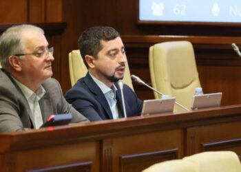 Суд обязал Валерия Пашу опровергнуть распространённую им дезинформацию о Валерии Осталеп