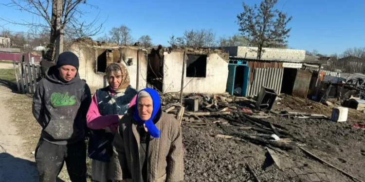 Grav incendiu în satul Nicoreni. Familia Tomuz a rămas fără casă