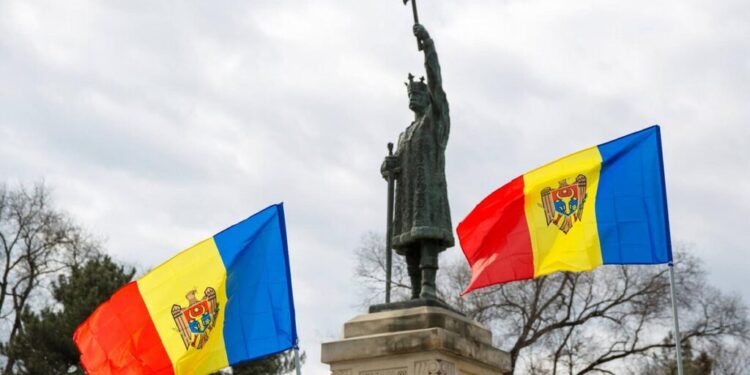 Experții avertizează: Moldova riscă să devină un stat polițienesc din cauza măsurilor PAS |VIDEO