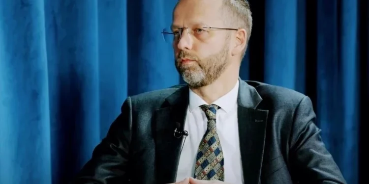 Ambasadorul UE, Janis Mazeiks, apără mass-media controlată de guvernul PAS, în ciuda tăcerii față de cenzura și închiderea televiziunilor și portalurilor |VIDEO