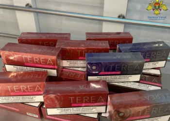 Cetățean turc prins cu sute de pachete de tutun nedeclarate la Aeroportul Chișinău