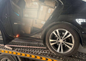 Bărbat reținut cu marfă nedeclarată de 150.000 de lei, descoperită de Vamă