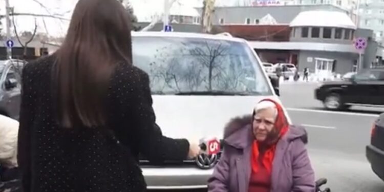 Experiment Canal 5: Ce poate cumpăra un pensionar cu doi lei? |VIDEO