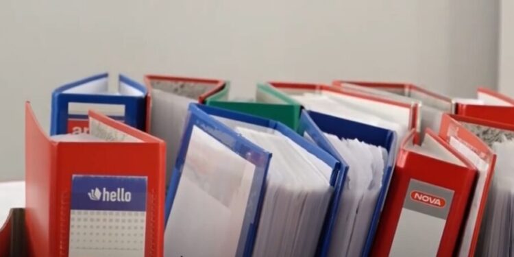 Zeci de mii de cetățeni au semnat petiția în sprijinul lui Nesterovschi, depusă la Avocatul Poporului