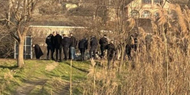 Un bărbat din Chișinău, găsit împușcat în cap la periferia orașului Cahul: Un pistol, depistat lângă cadavru