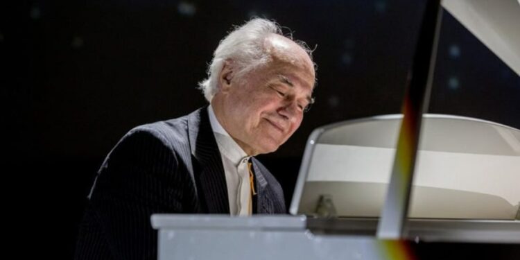 Compozitorul Eugen Doga împlinește 88 de ani