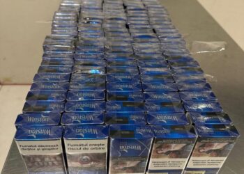 Doi cetățeni străini încercau să transporte ilegal țigări din Moldova către Marea Britanie